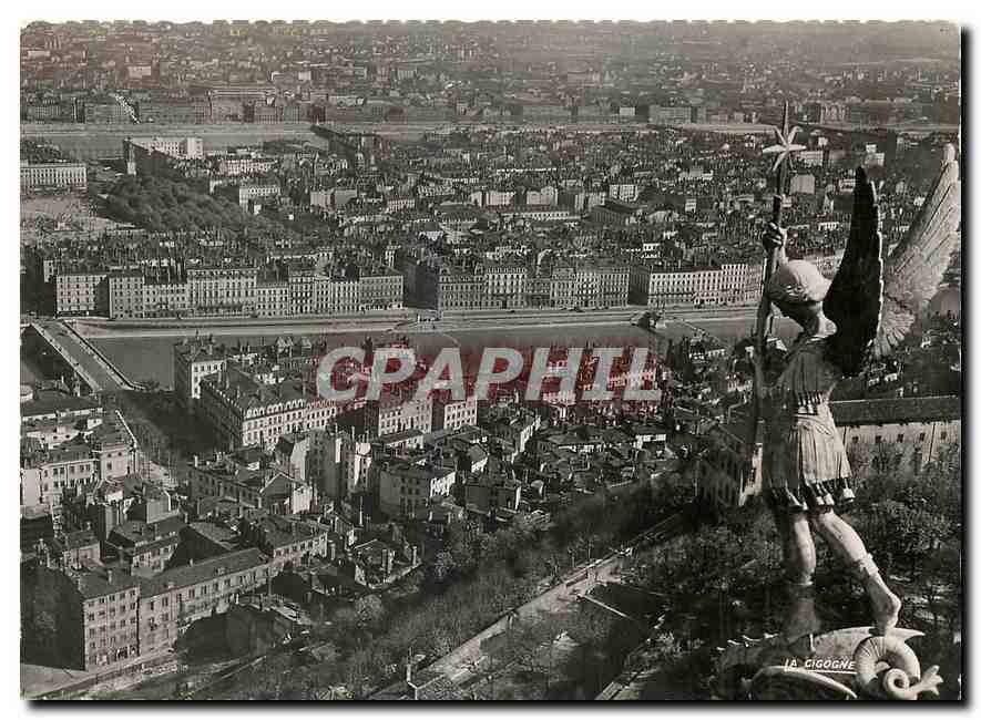 CPM Lyon Vue generale prise de Fourviere 