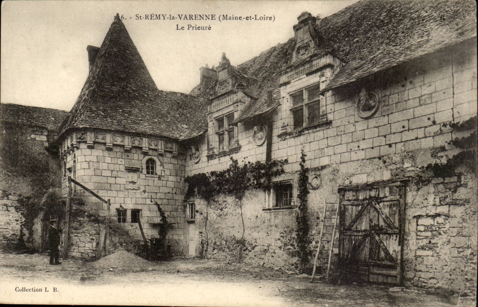 St Remy-la-Varenne - Le Prieure - CPA