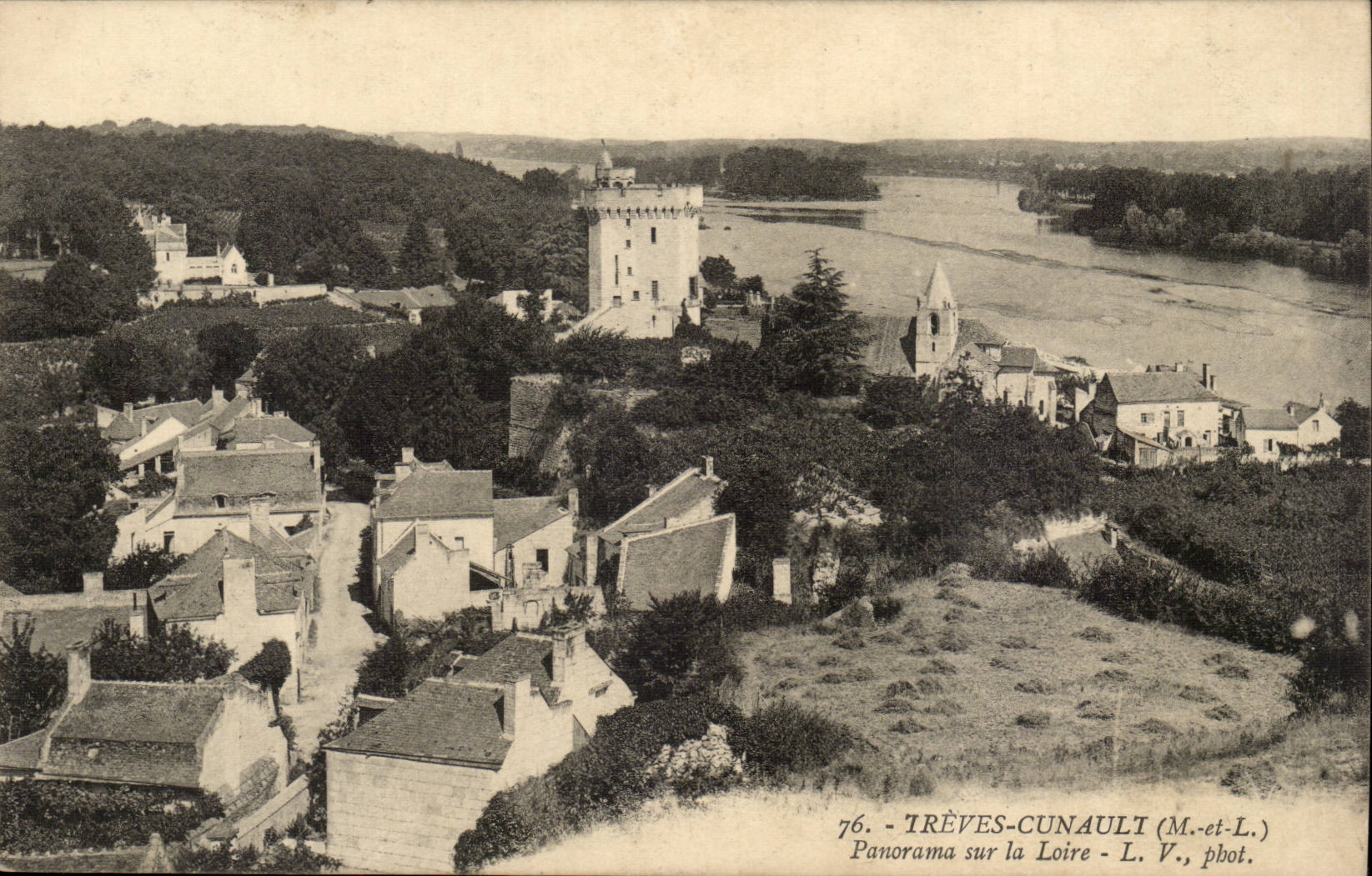 Treves-Cunault - Envirins de Gennes - Panorama sur Loire -CPA