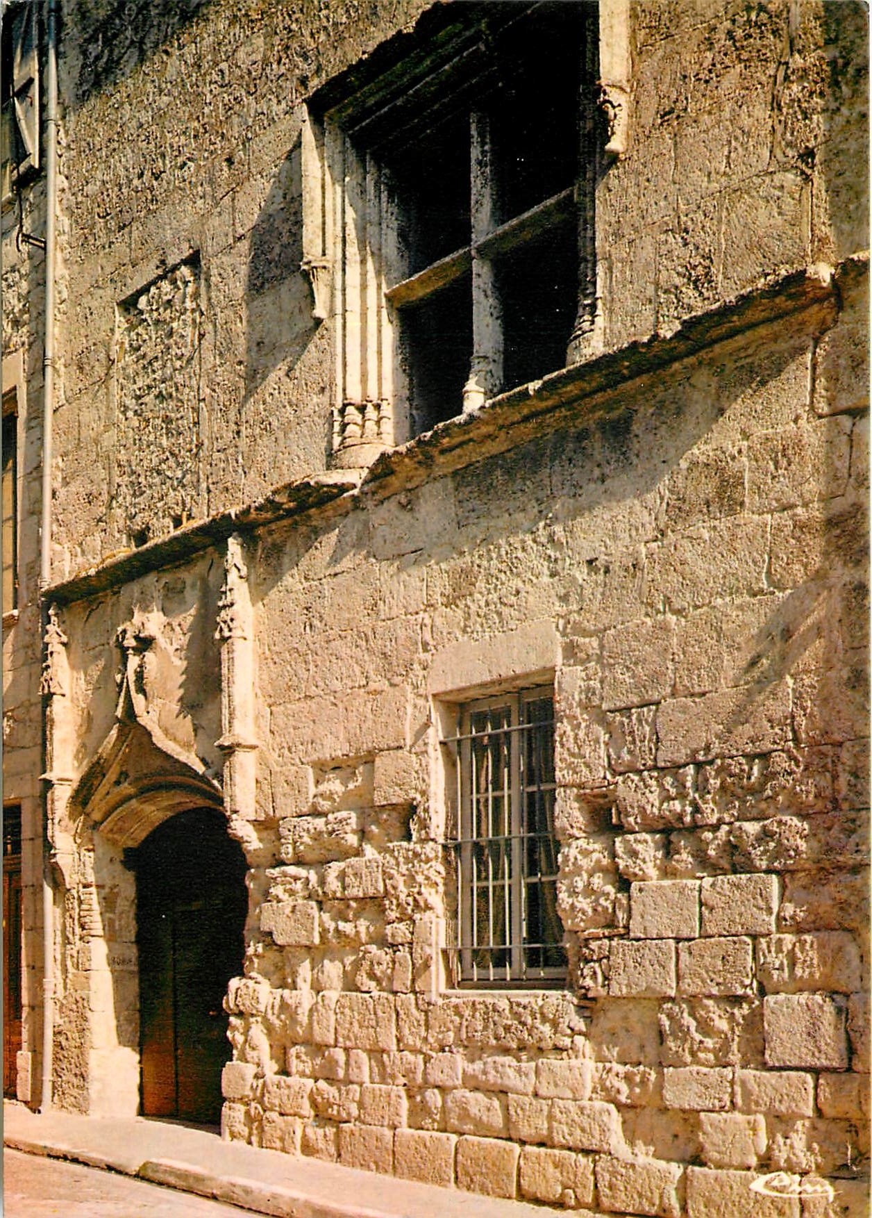 CPM Lauzerte Ville Haute T et Gar Maison du XIIIe siecle 
