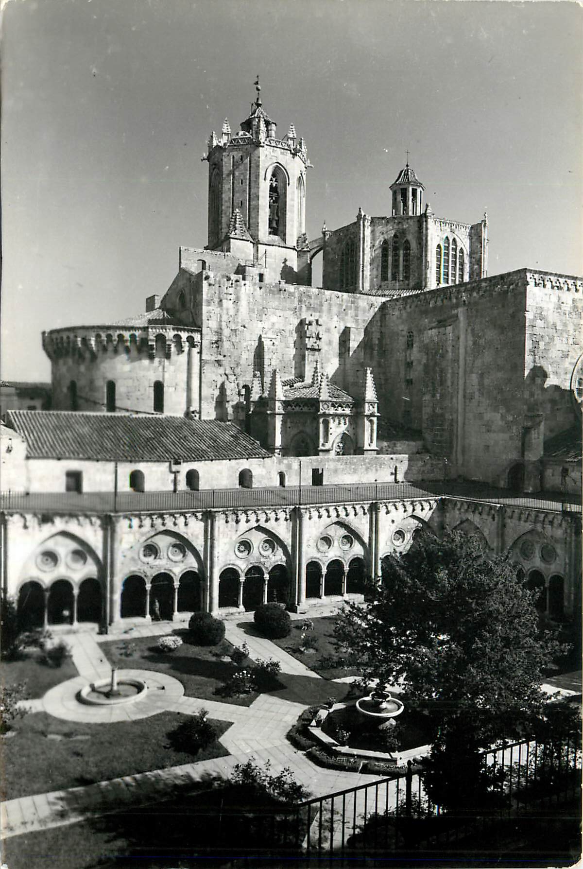 CPM Tarragona Catedral Vista desde el claustro 