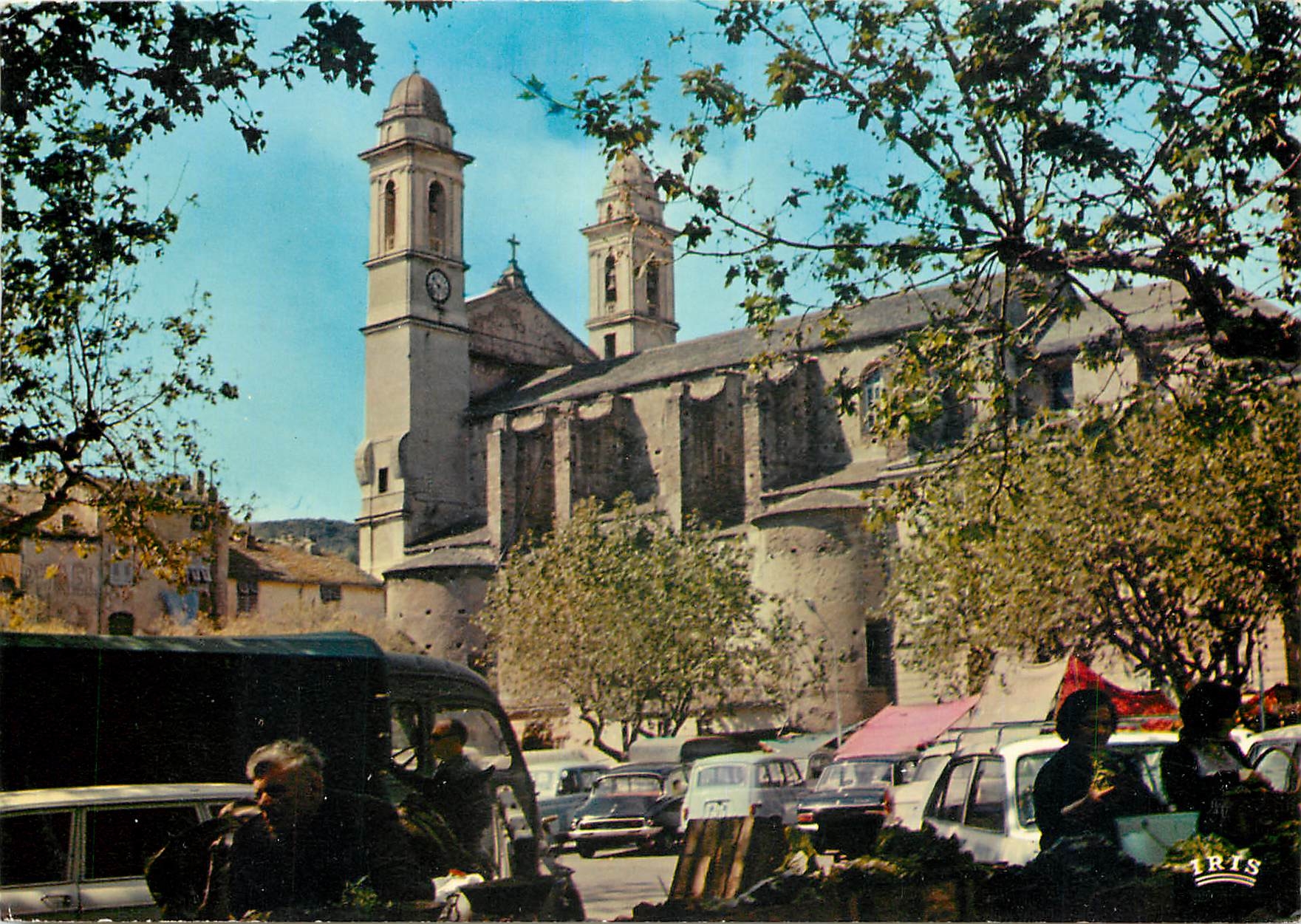 CPM Bastia La Place de l'Hotel de Ville ou se tient le marche 