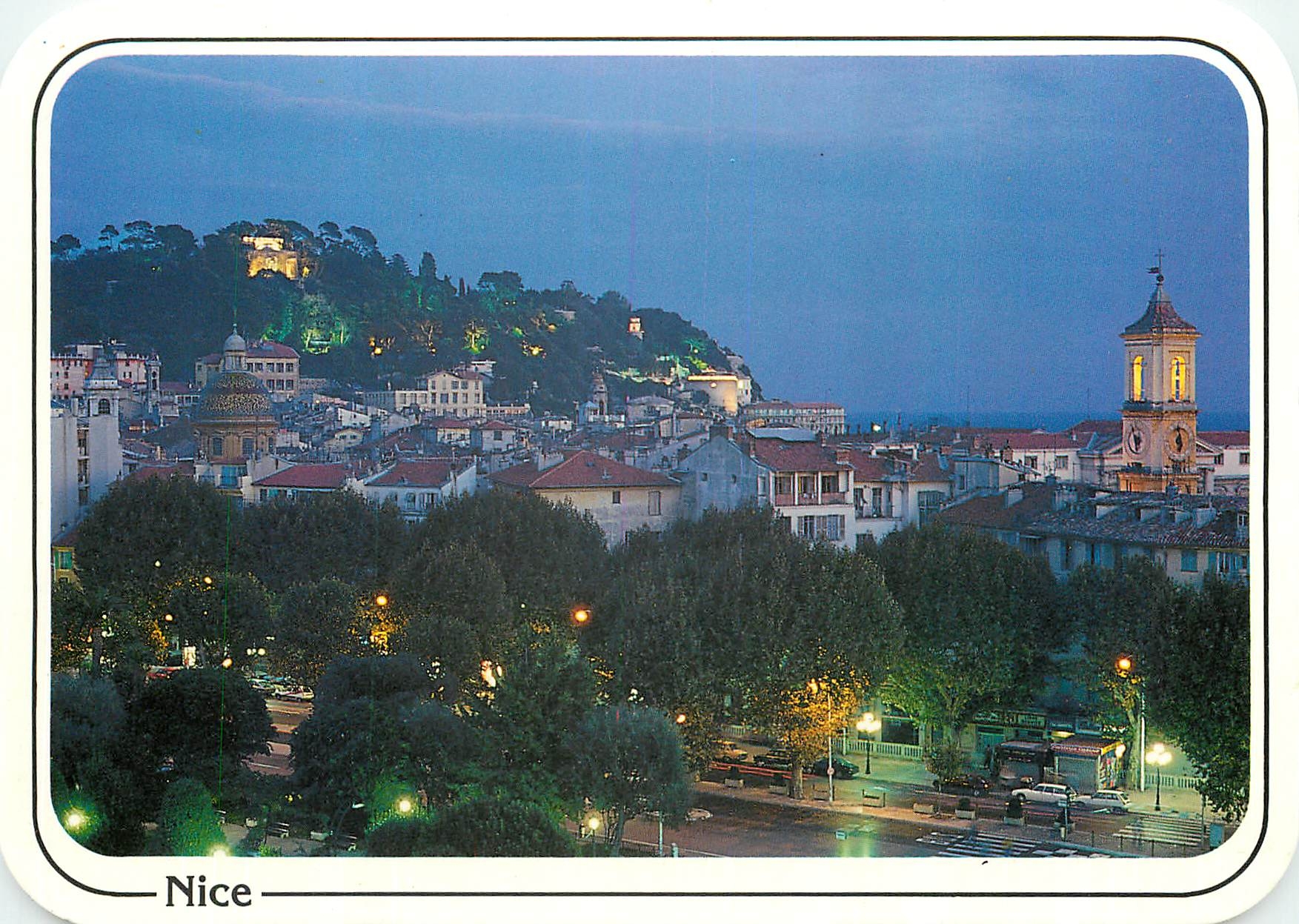 CPM Nice la nuit Le vieux Le Chateau 