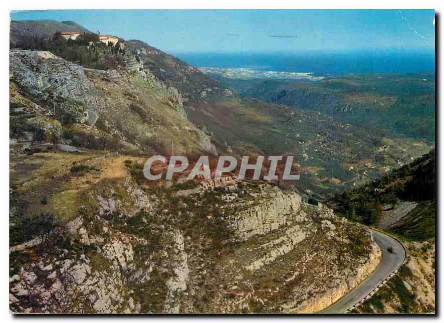 CPM Gourdon Alpes Maritimes Veritable nid d'Aigle ce vieux village feodal 