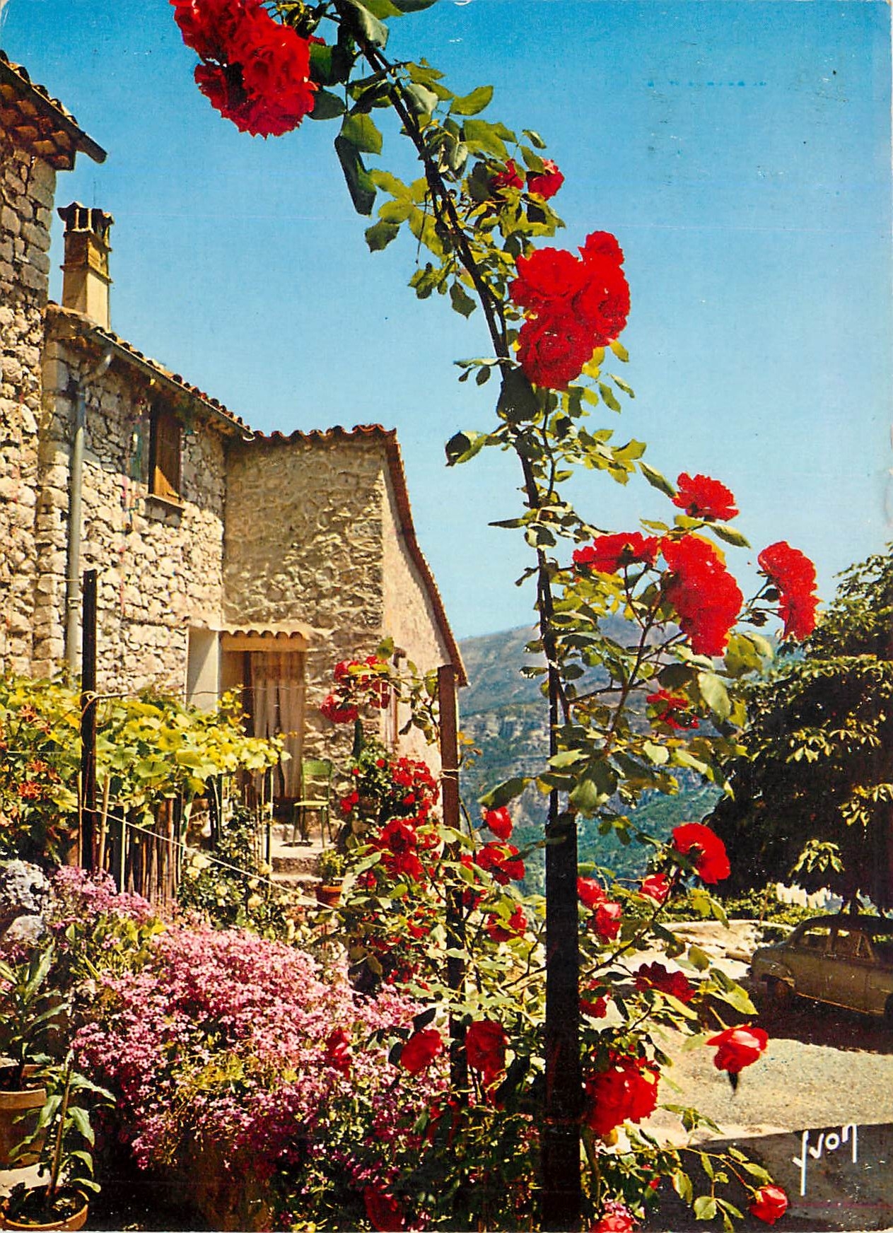 CPM Gourdon Alpes Maritimes La Cote d'Azur miracle de la nature 