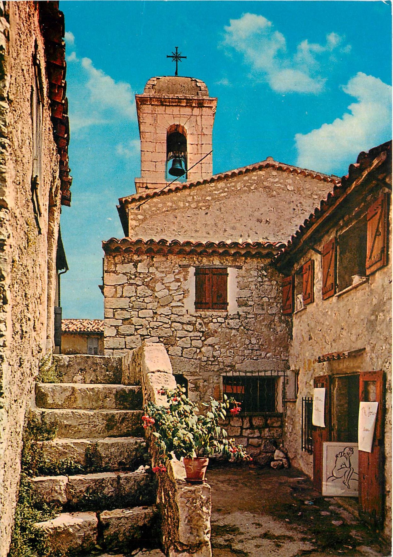 CPM Gourdon Alpes Maritimes L'arriere pays pittoresque 
