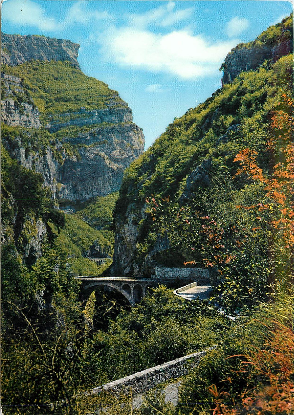 CPM La Cote d'Azur Les Gorges du Loup 