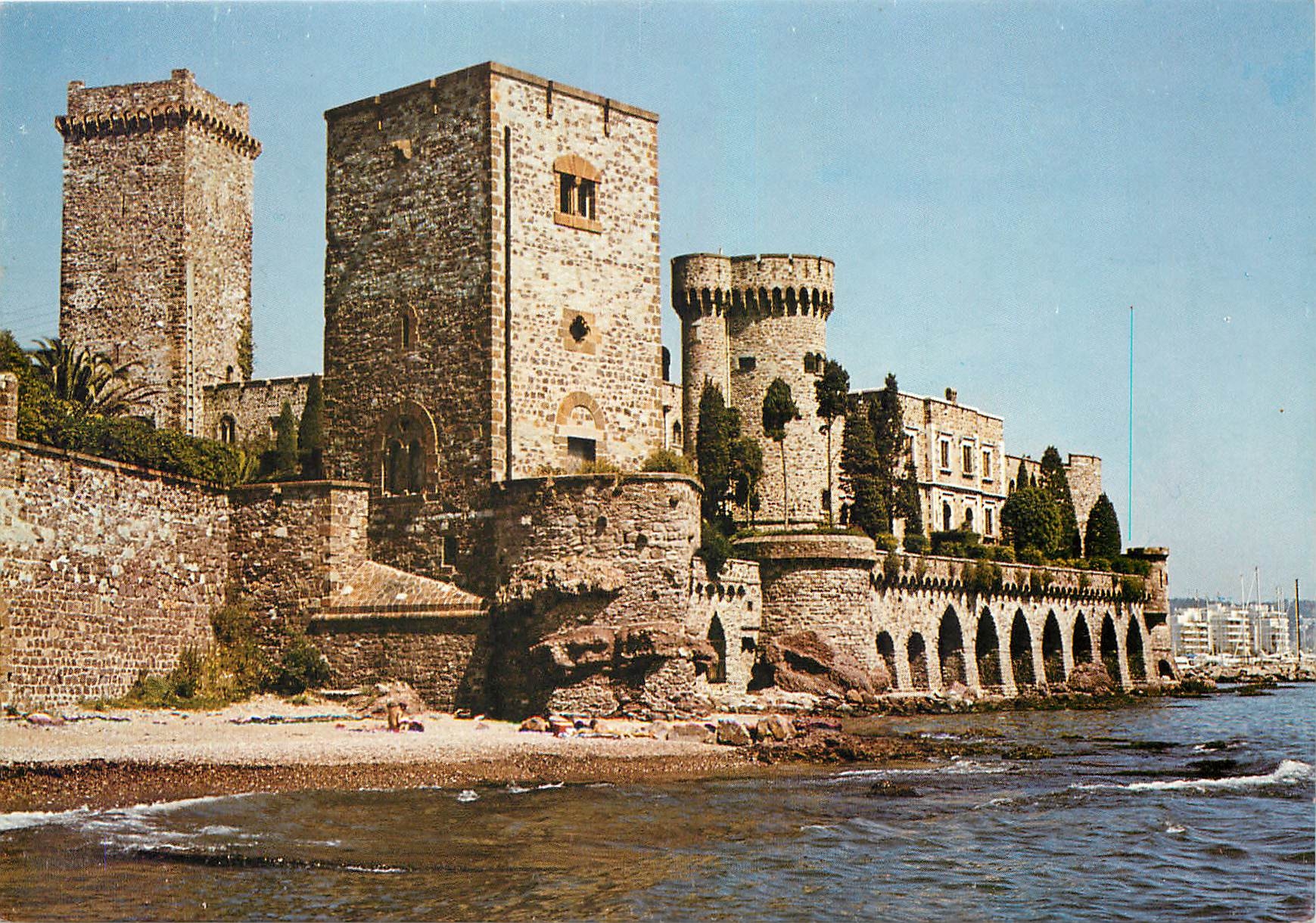 CPM La Napoule Alpes Maritimes Le Chateau 