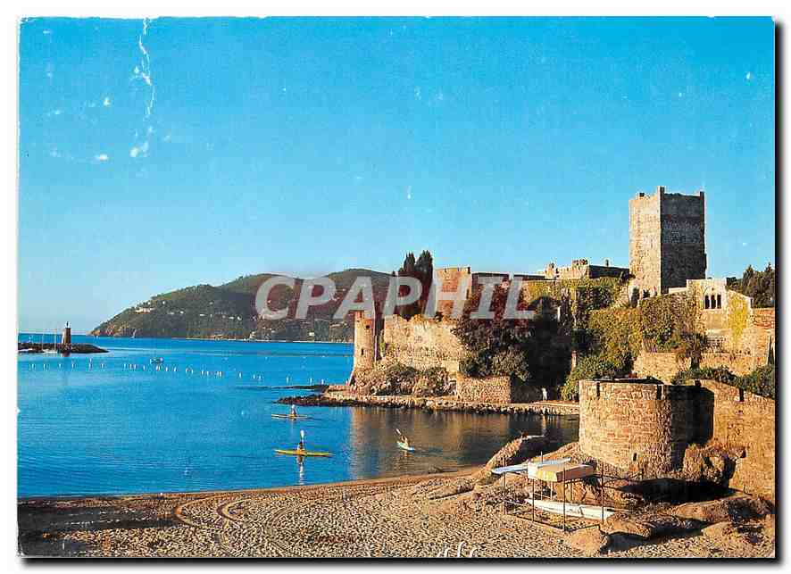 CPM La Napoule Alpes Maritimes La plage du Chateau au lever du soleil 