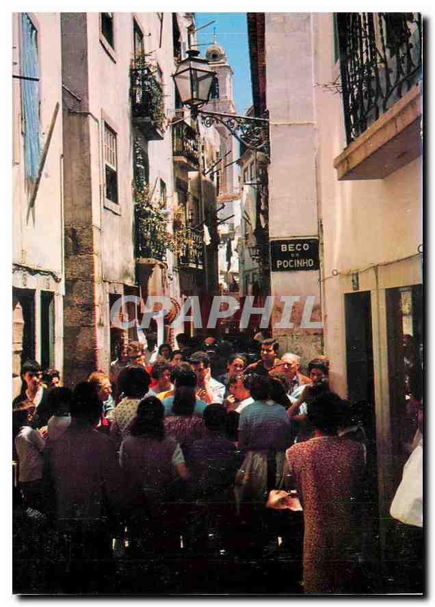 CPM Lisboa Portugal Rue Typique d'Alfama 