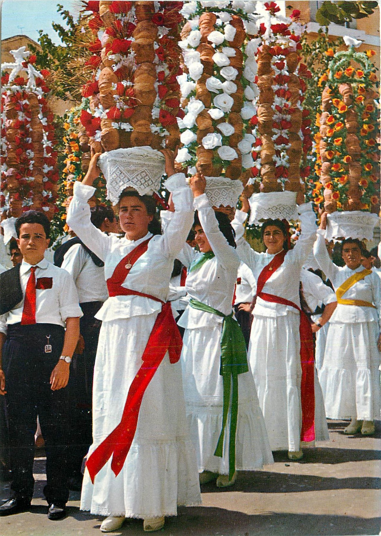 CPM Tomar Harvest thanksgiving festival known as Festa dos Tabuleiros 