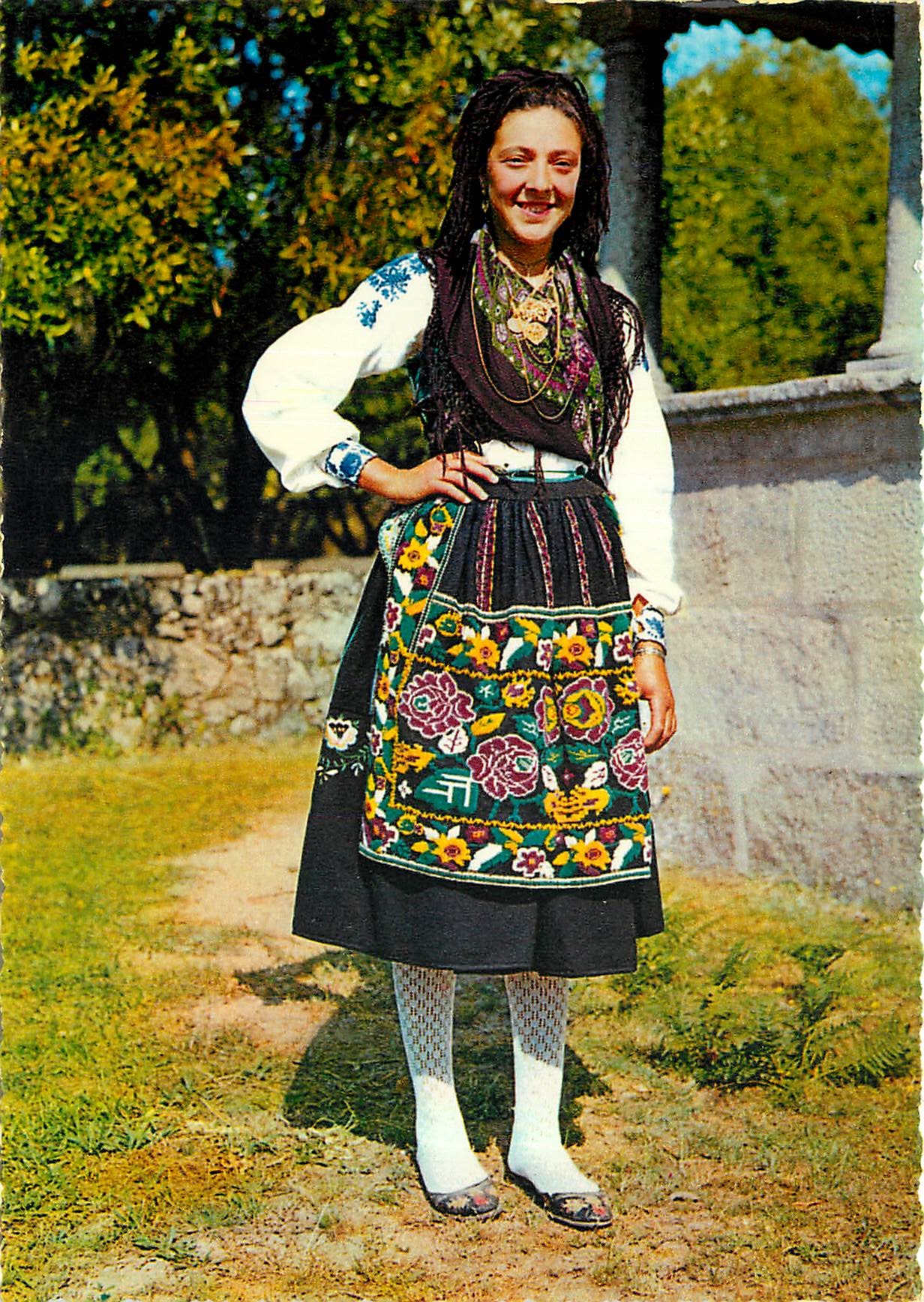 CPM Costume riche de devil de Meadela et Santa Marta de Portuzelo 