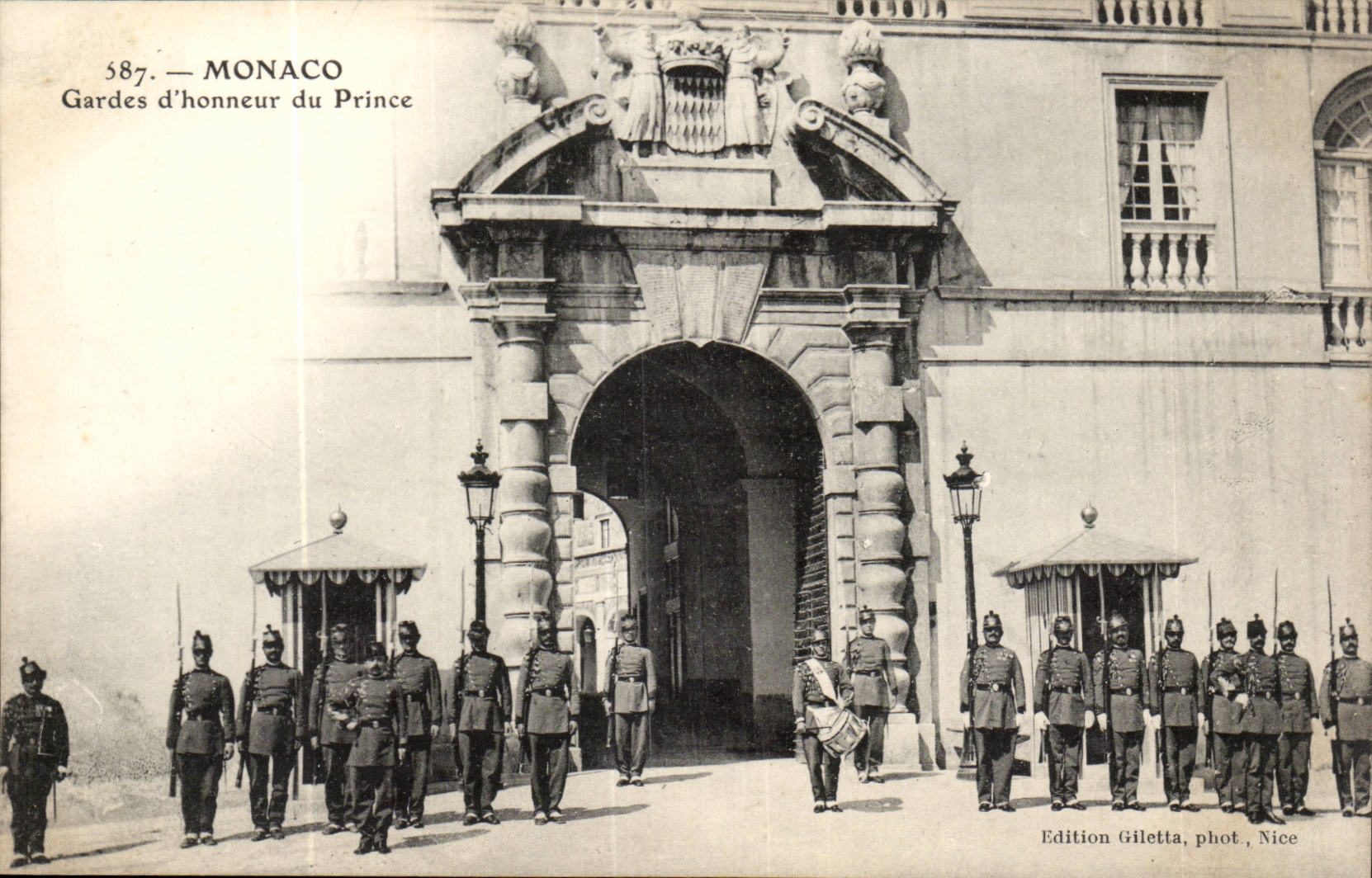 Monte Carlo- Gardes d'honneur du Prince -CPA