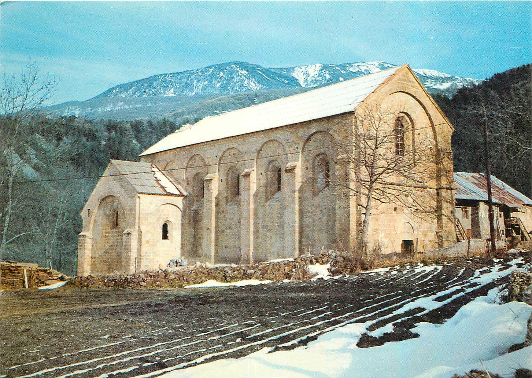 Abbatiale de Boscodon — vue du Nord-Ouest à la fin de l'hiver — Cliché Roger Cezanne