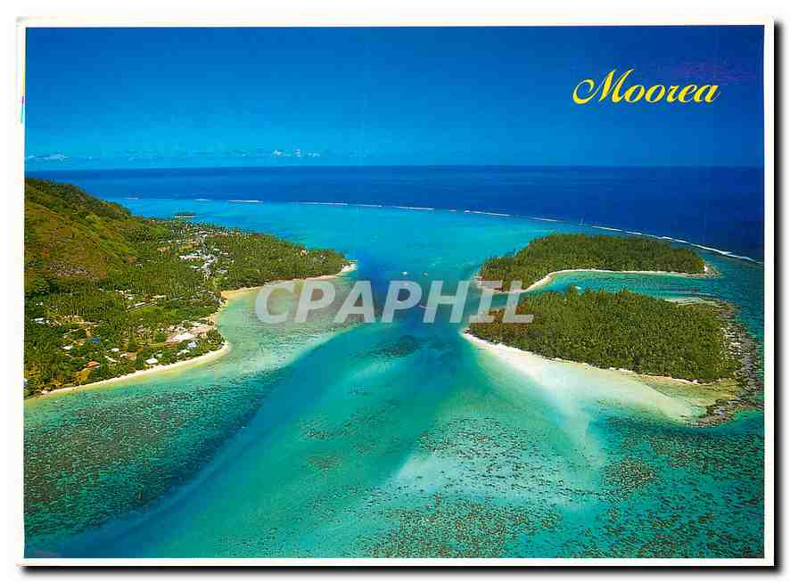 CPM Moorea Vue aerienne des motu Fareone et Tiahura Moorea 