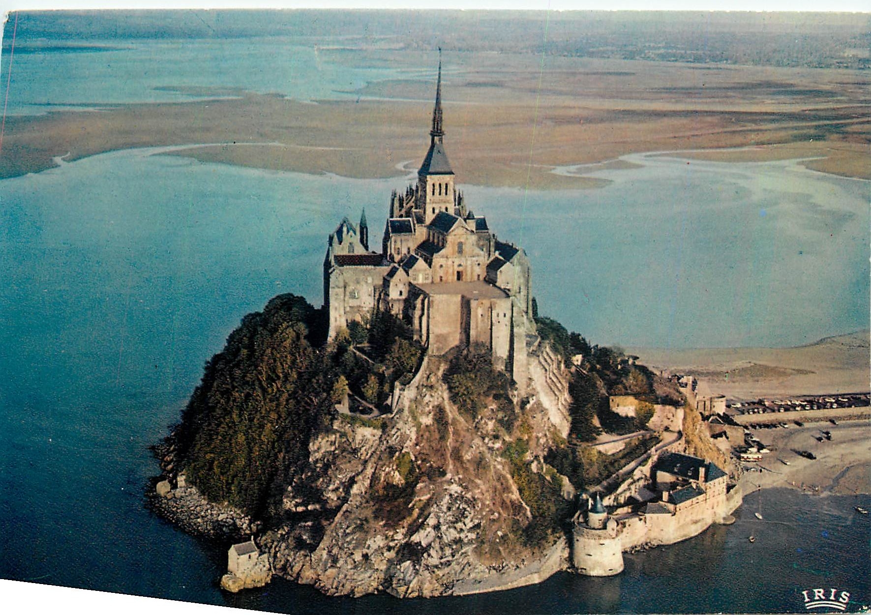 CPM Le Mont Saint Michel Vue aerienne 