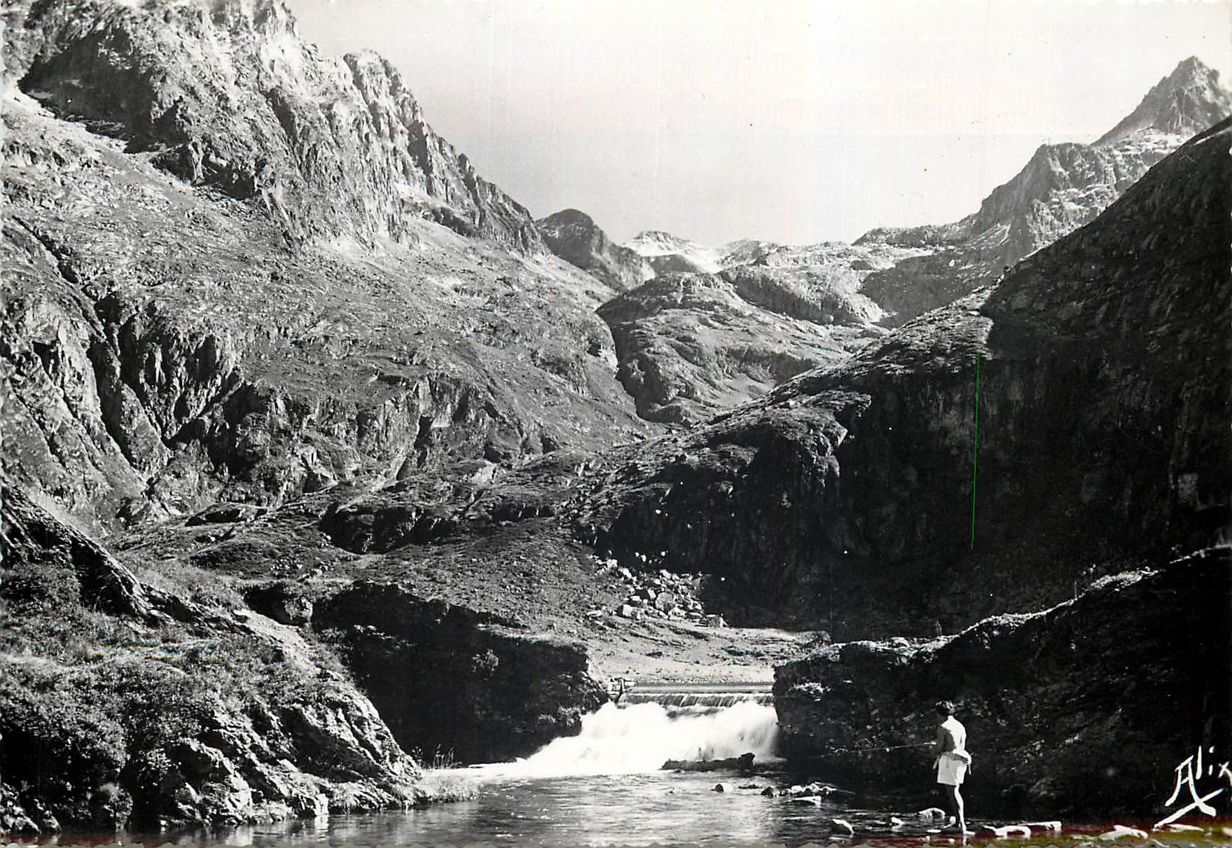 CPM Luchon Superbagneres Le Massif du Portillon vu d'Espingo 