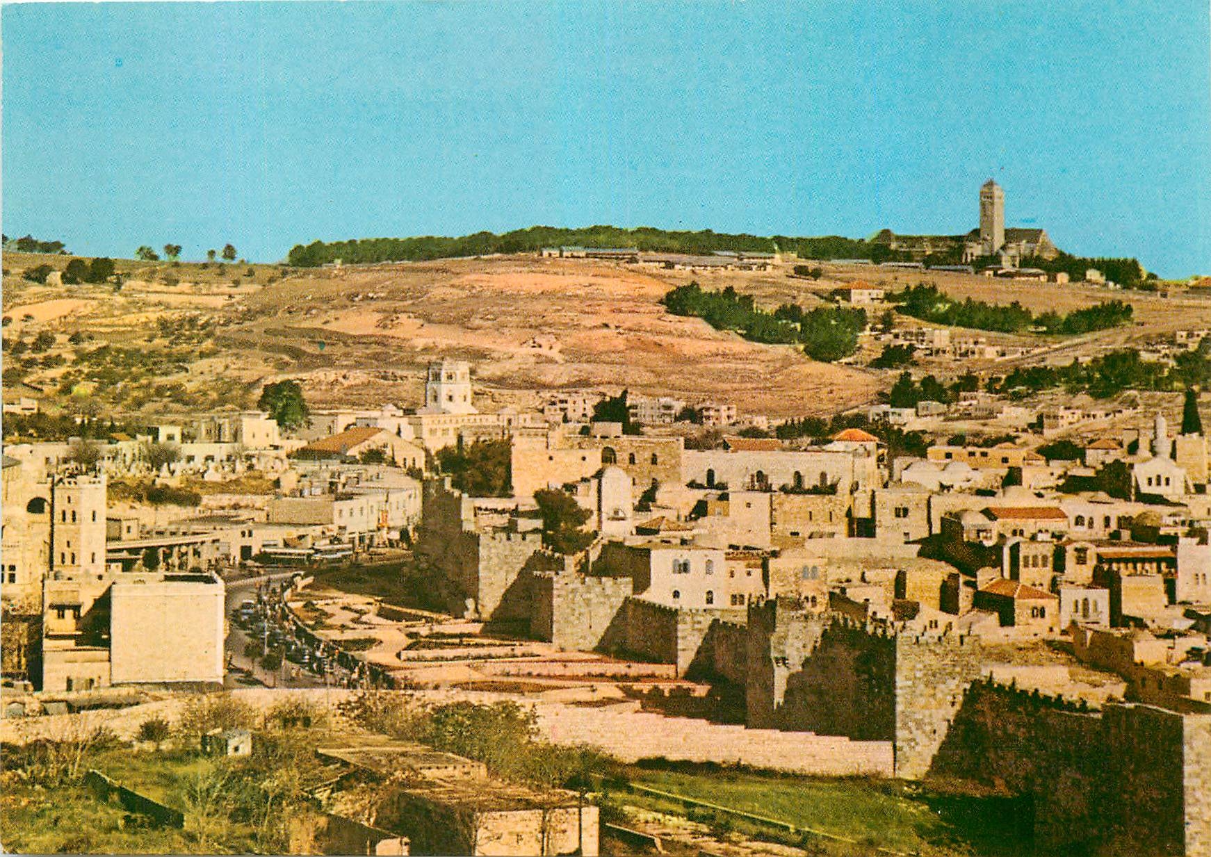 CPA Jerusalem Vue sur la Vieille Porte de Damas 