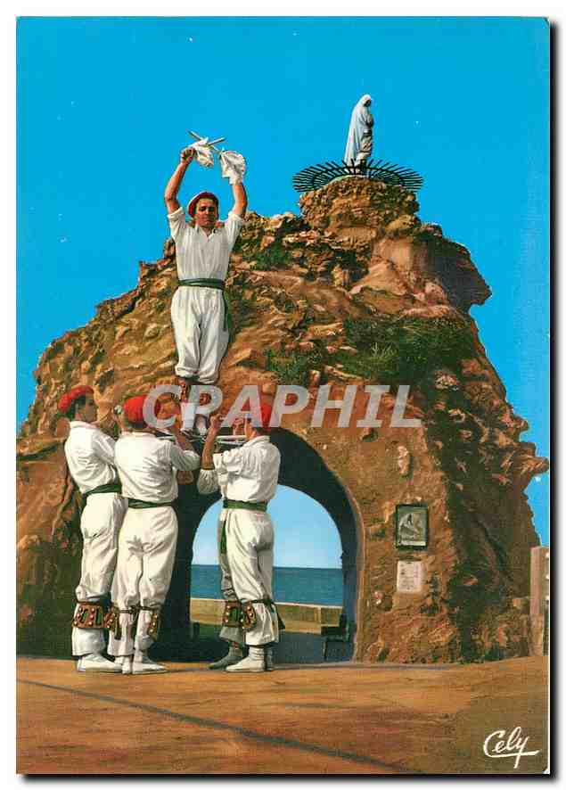 CPM Groupe Bi Harri Biarritz Danse de Saint Michel Folklore