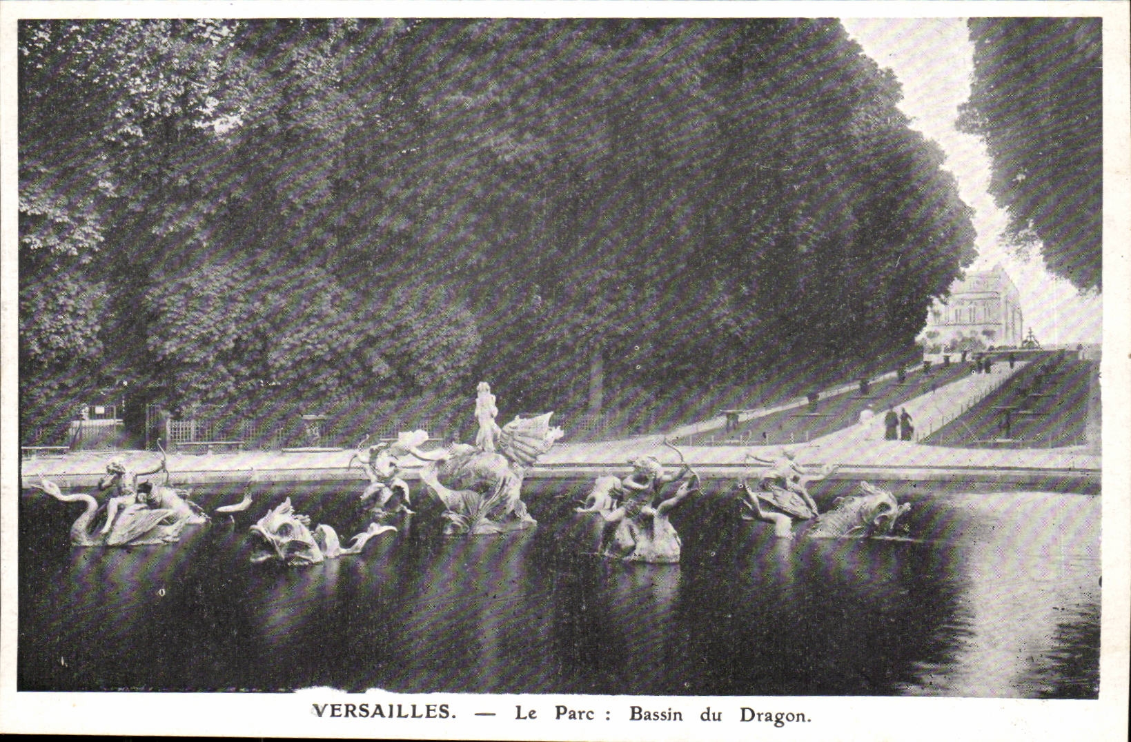 Versailles- Le Parc: Bassin du Dragon -CPA