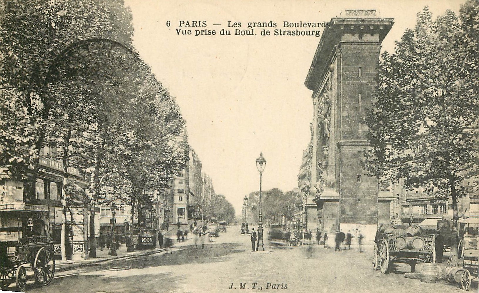 CPA Paris Les grands boulevards Vue prise du boul de Strasbourg  Censure US 1919