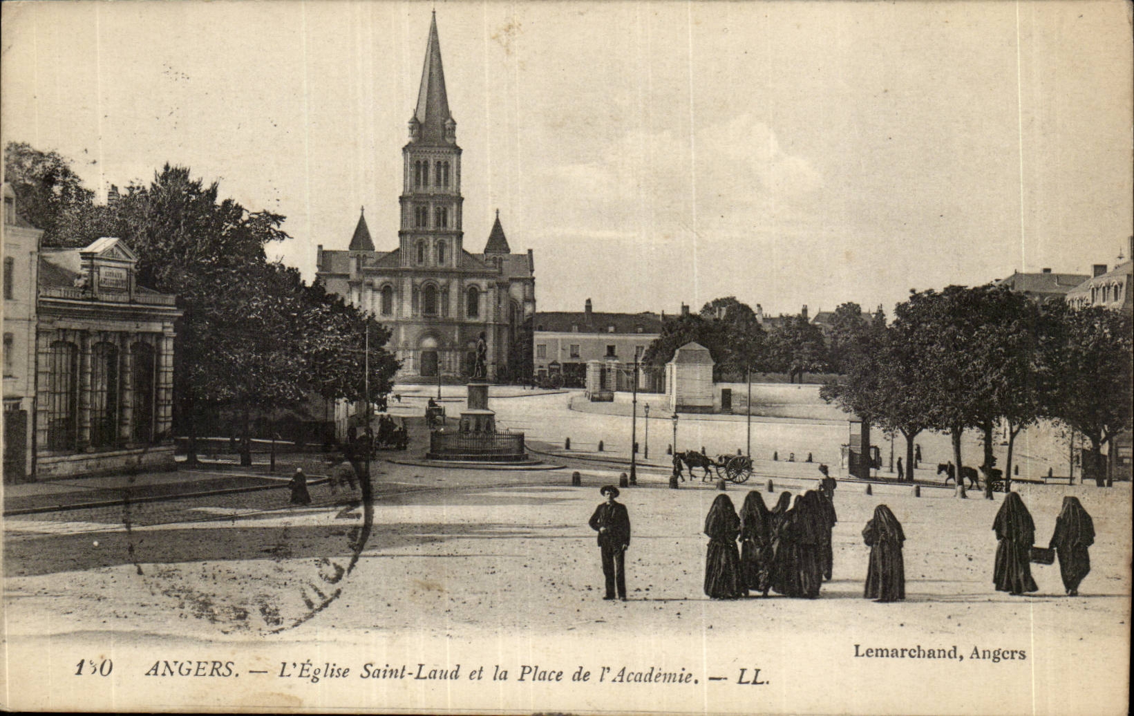 Angers- L'Eglise Saint-Laud et la Place de l'Academie- CPA
