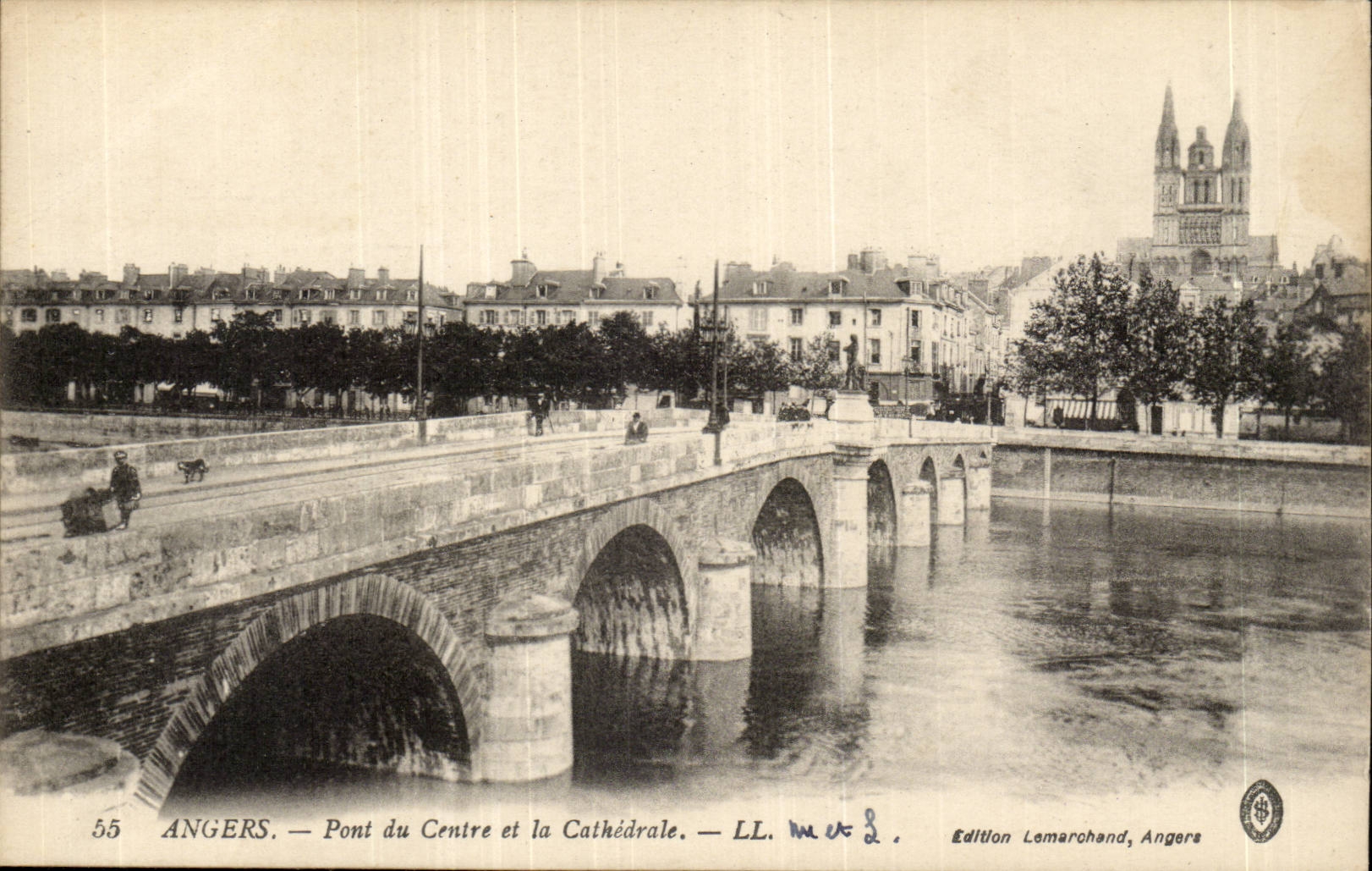 Angers- Pont du Centre et la Cathedrale - CPA