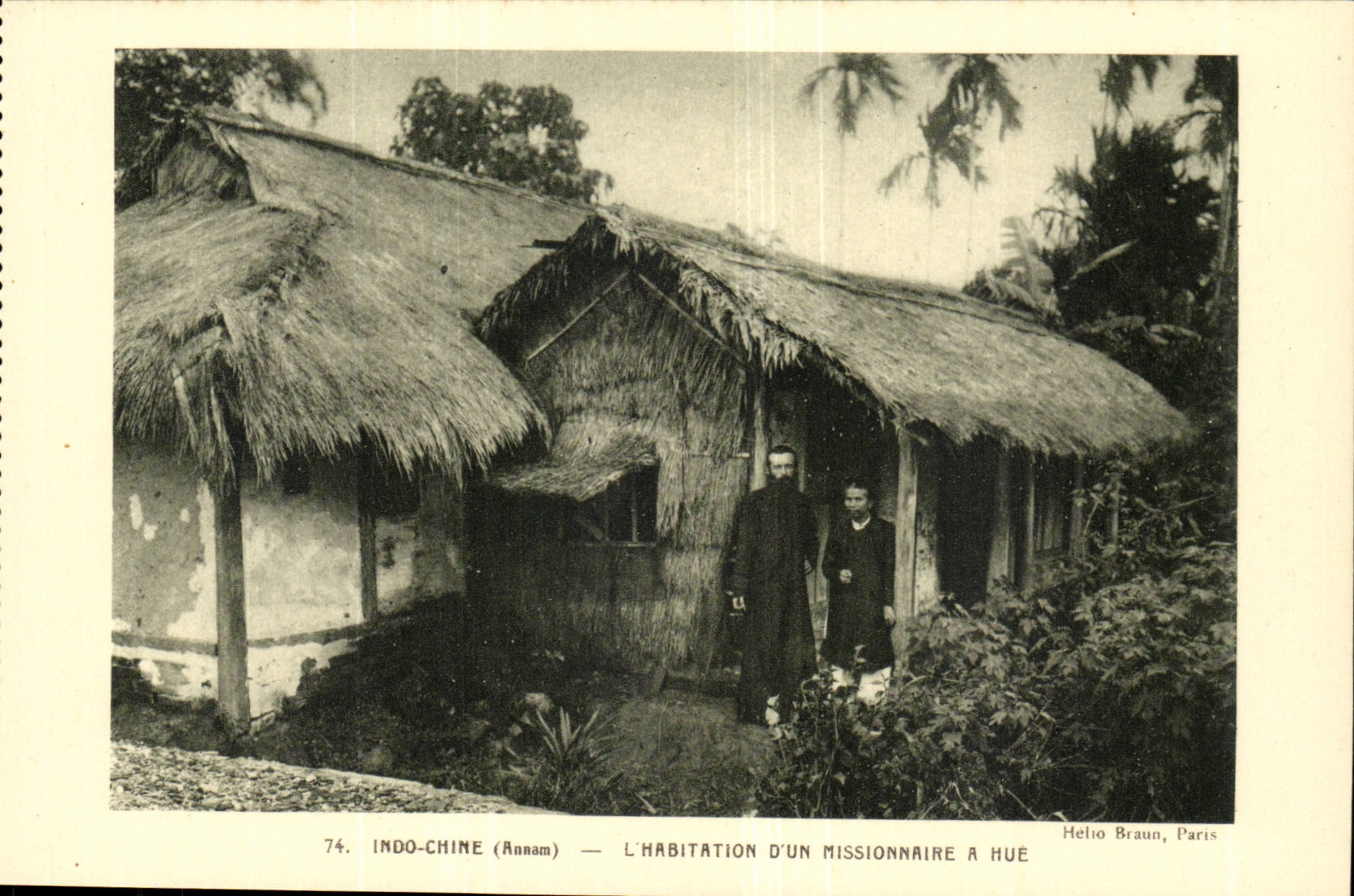 Indo-Chine (Annam) CPA l'habitation d'un missionnaire a Hue (indochian chine China Vietnam)