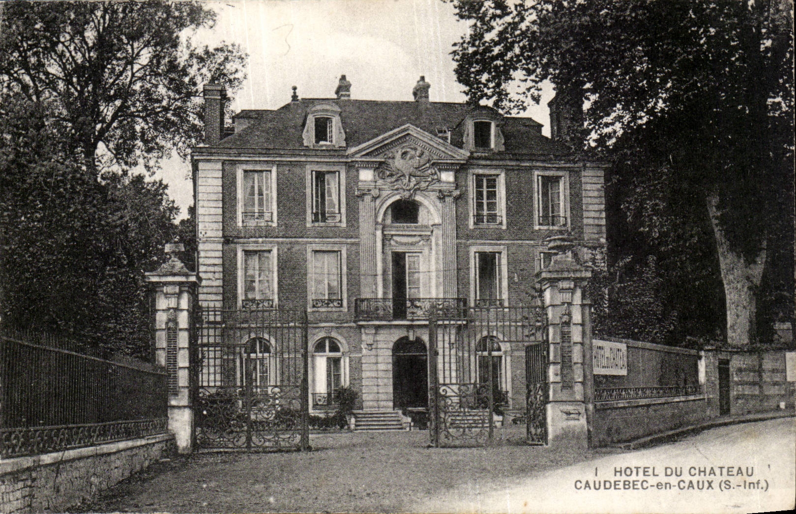 Caudebec en CAux CPA Hotel du chateau