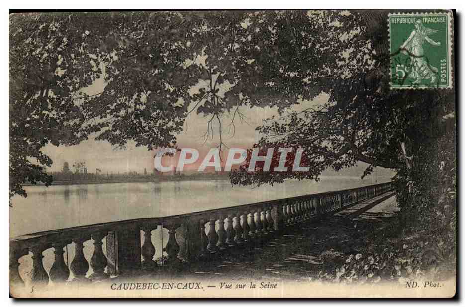 Caudebec en CAux CPA Vue sur la Seine