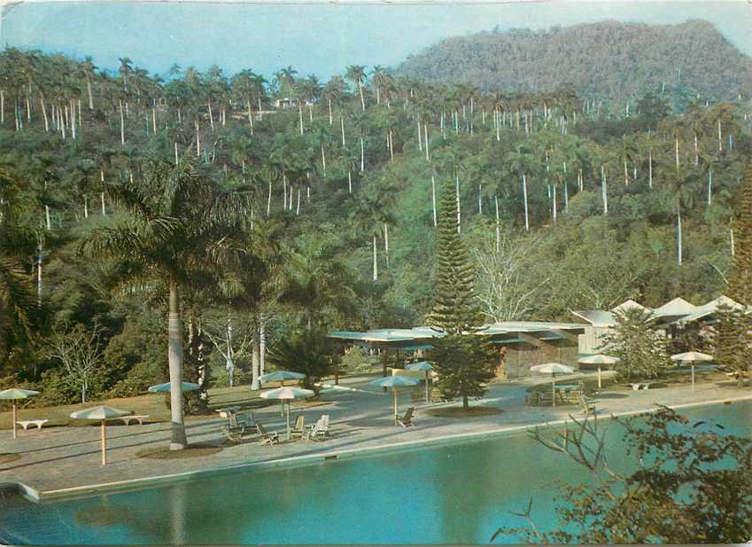 CPM Piscine en Soroa Pinar del Rio Cuba