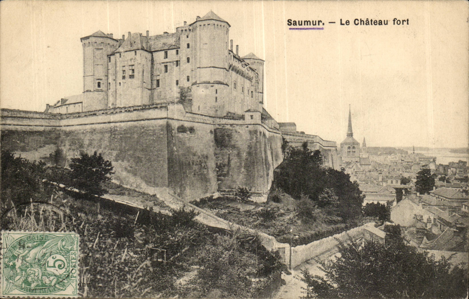 Saumur CPA Chateau fort