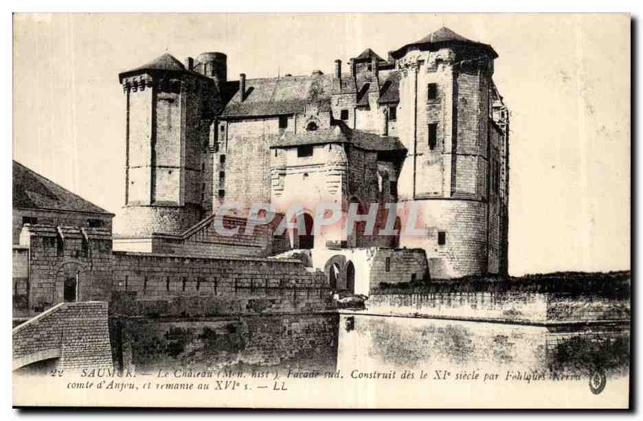Saumur CPA Le chateau fort