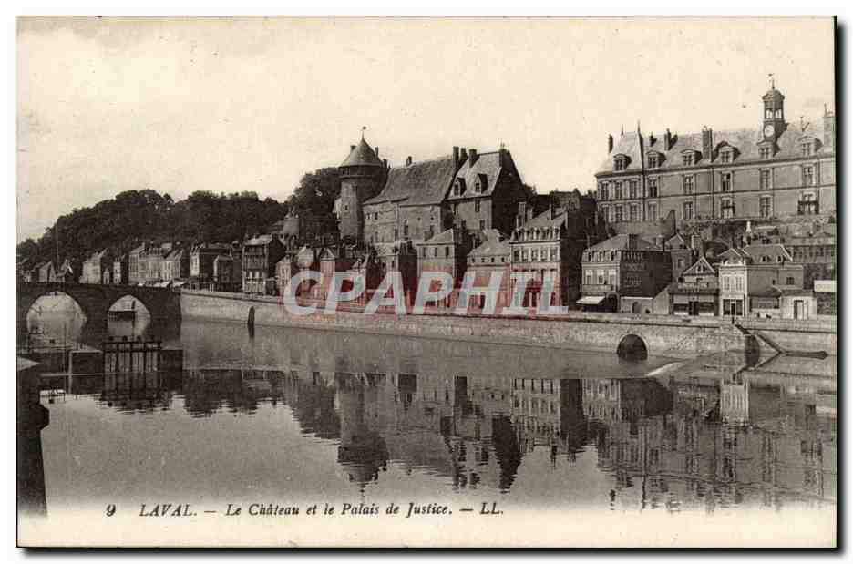Laval- Le Chateau et le Palais de Justice -CPA