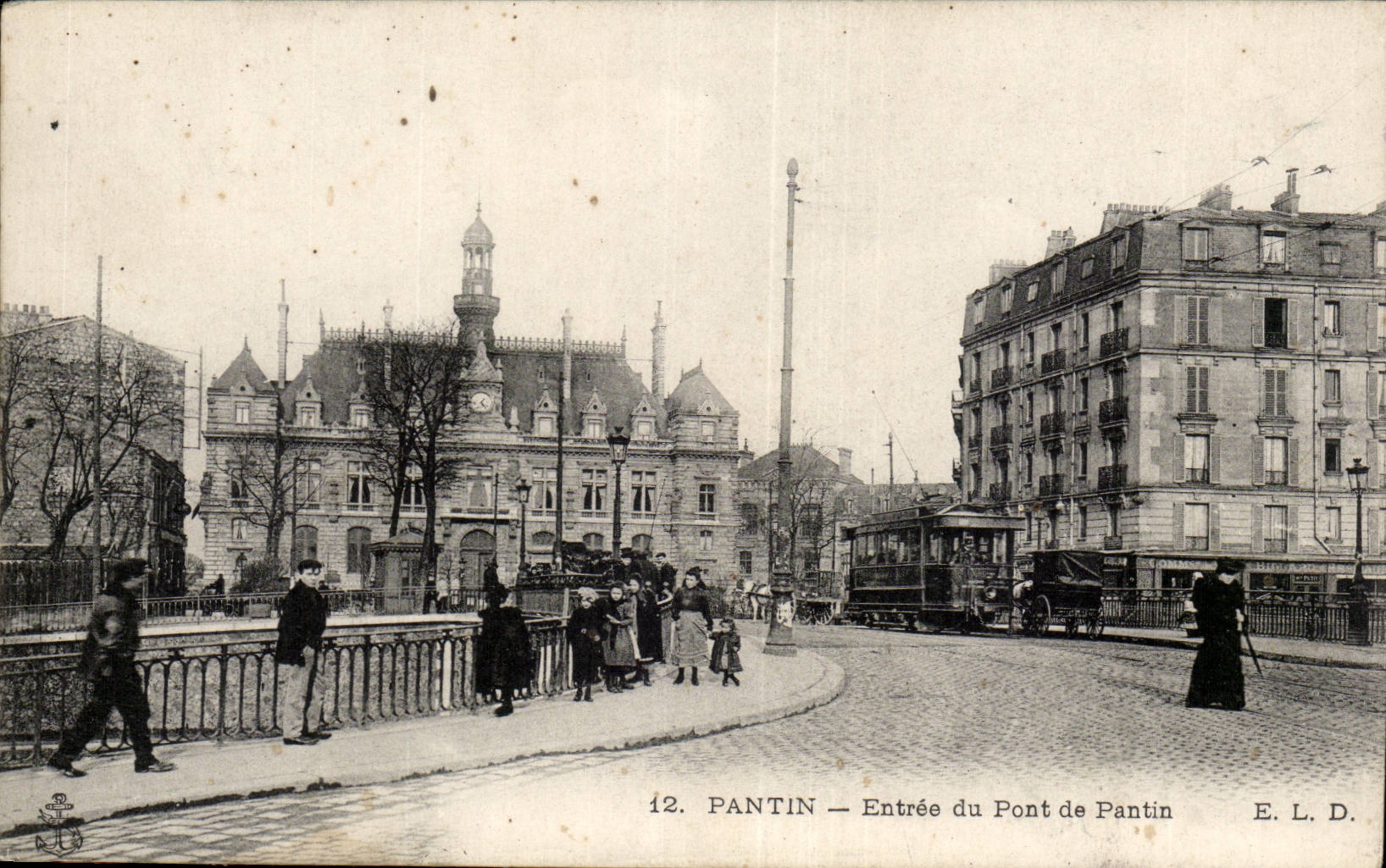 Patin - Entree du Pont de Pantin - CPA