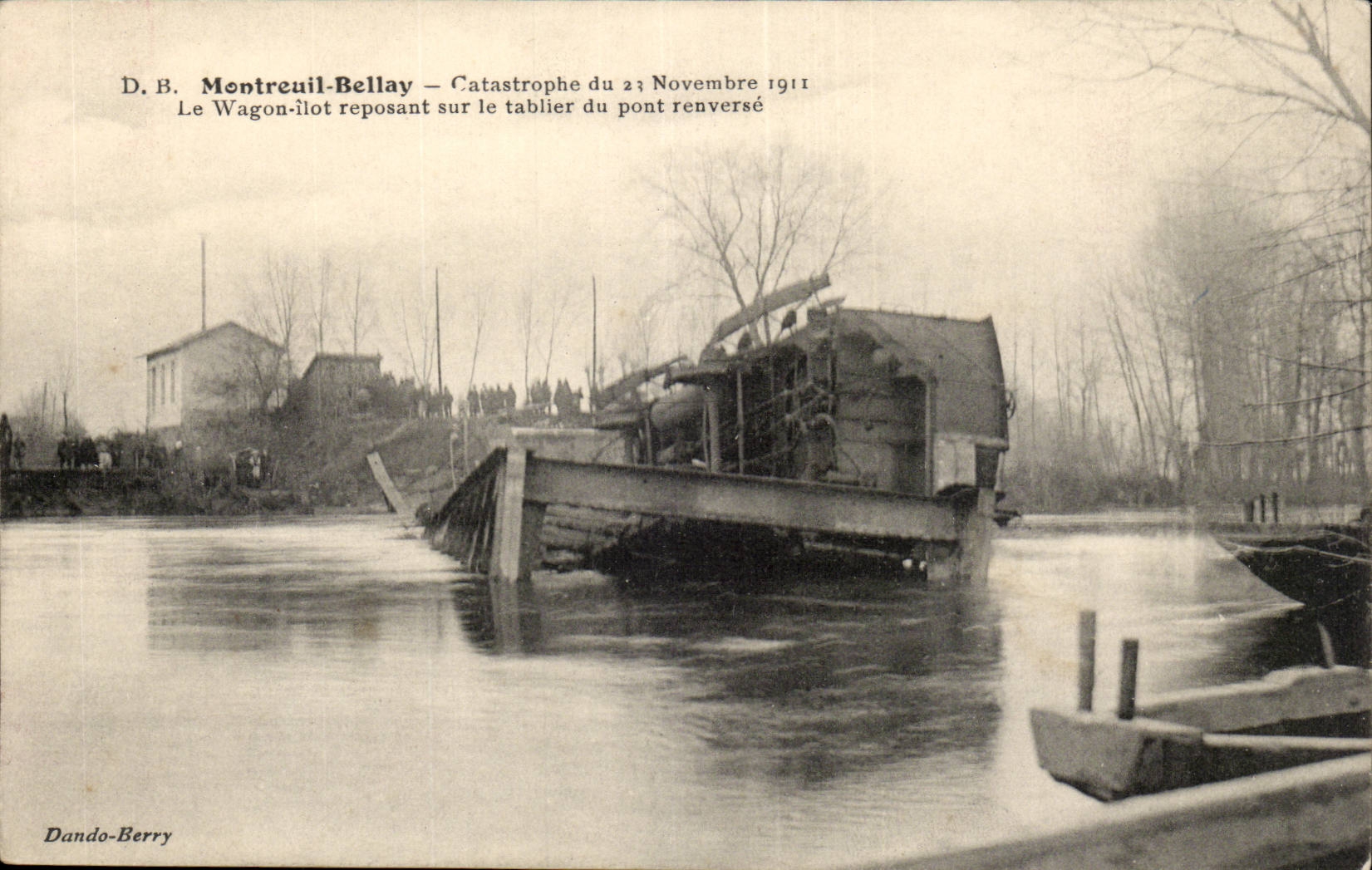 Montreuil-Bellay- Catastrophe du 23 Novembre 1911-CPA