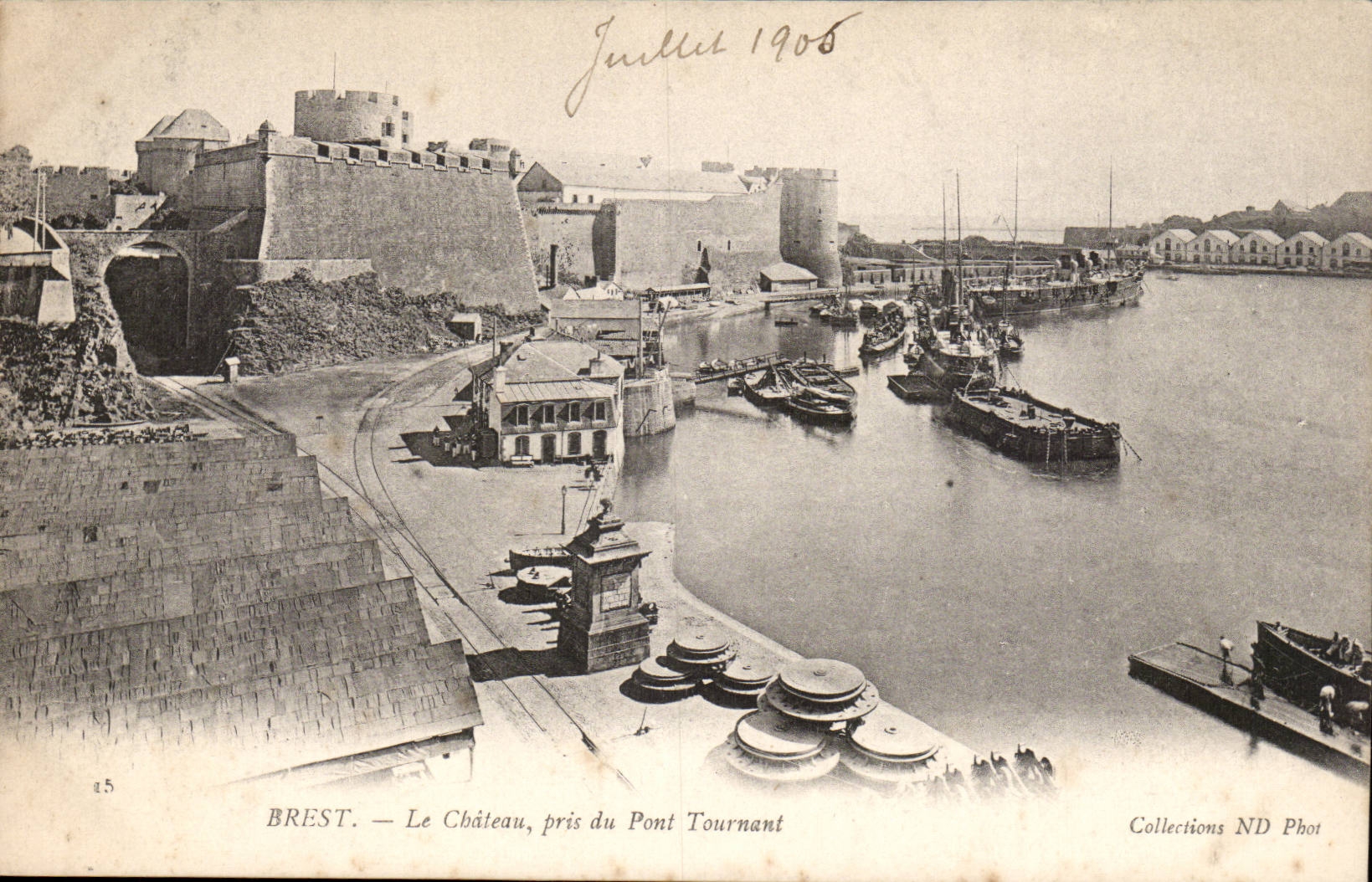 Brest CPA Le chateau pris du pont tournant