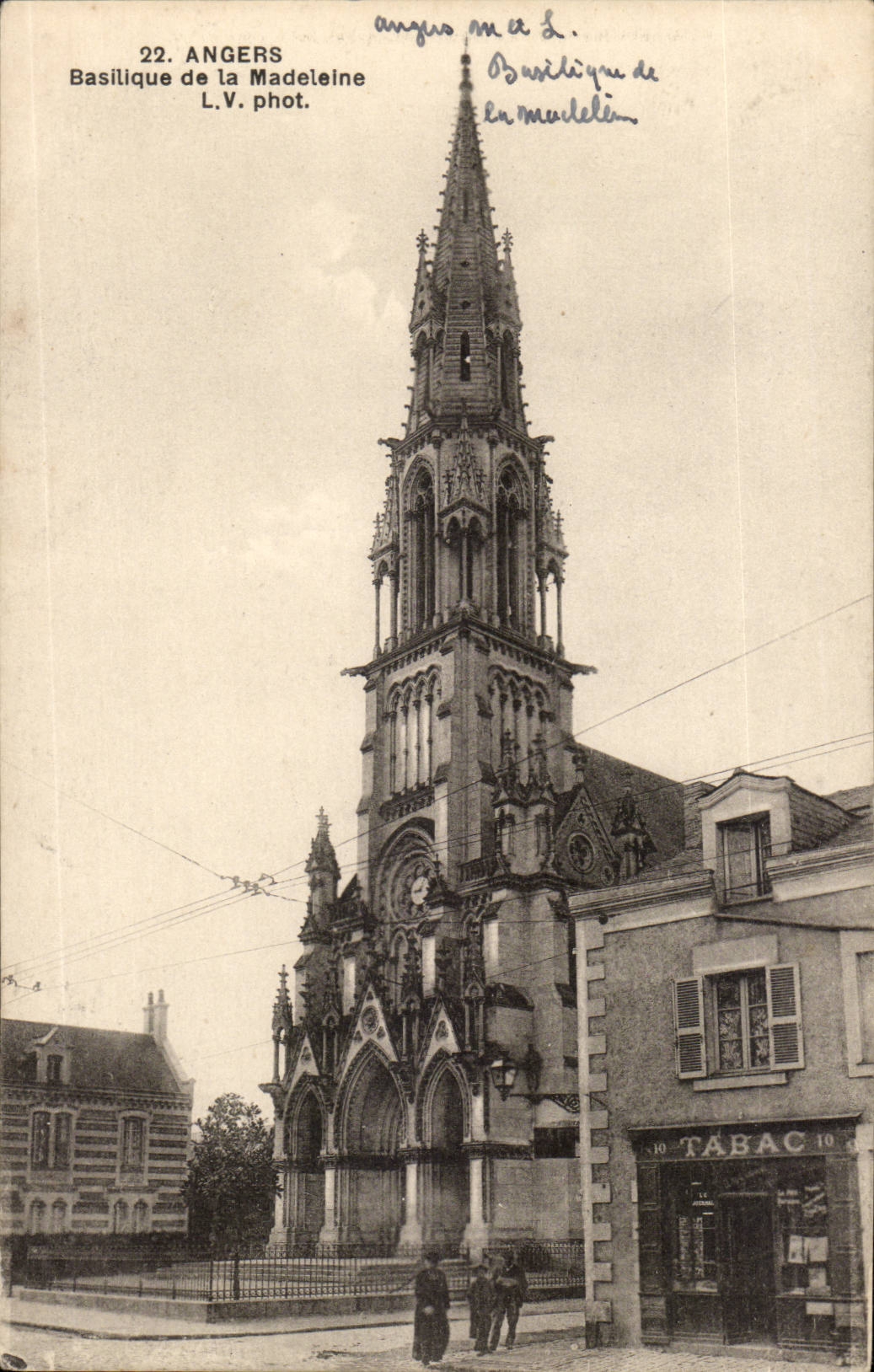 Angers CPA Basilique de la Madeleine