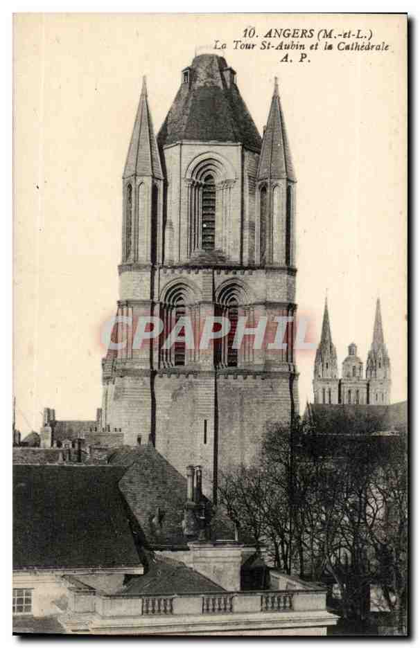 Angers CPA La tour Saint Aubin et la cathedrale (cote sud)