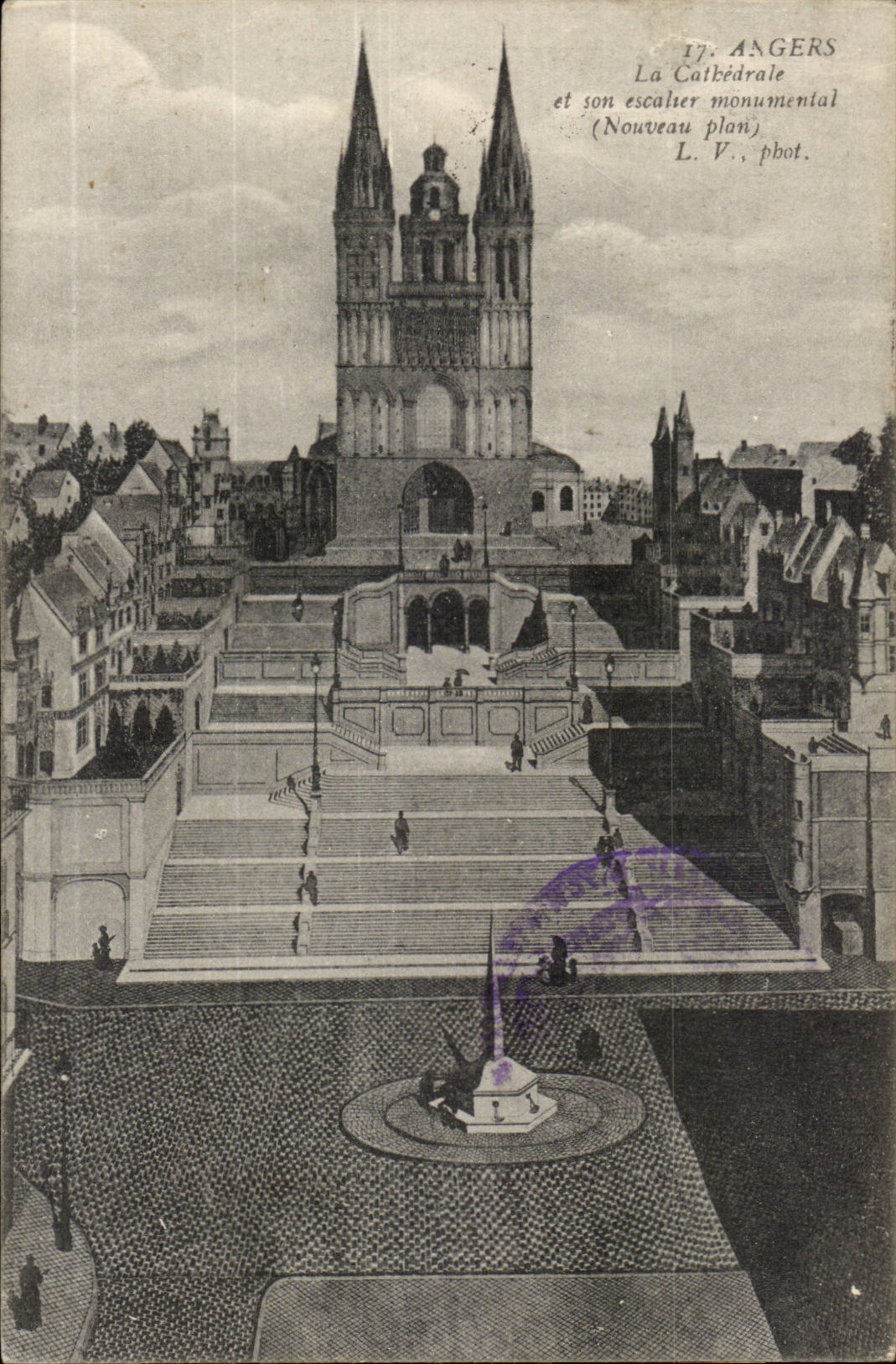 Angers CPA La cathedrale et son escalier monumental (nouveau plan)
