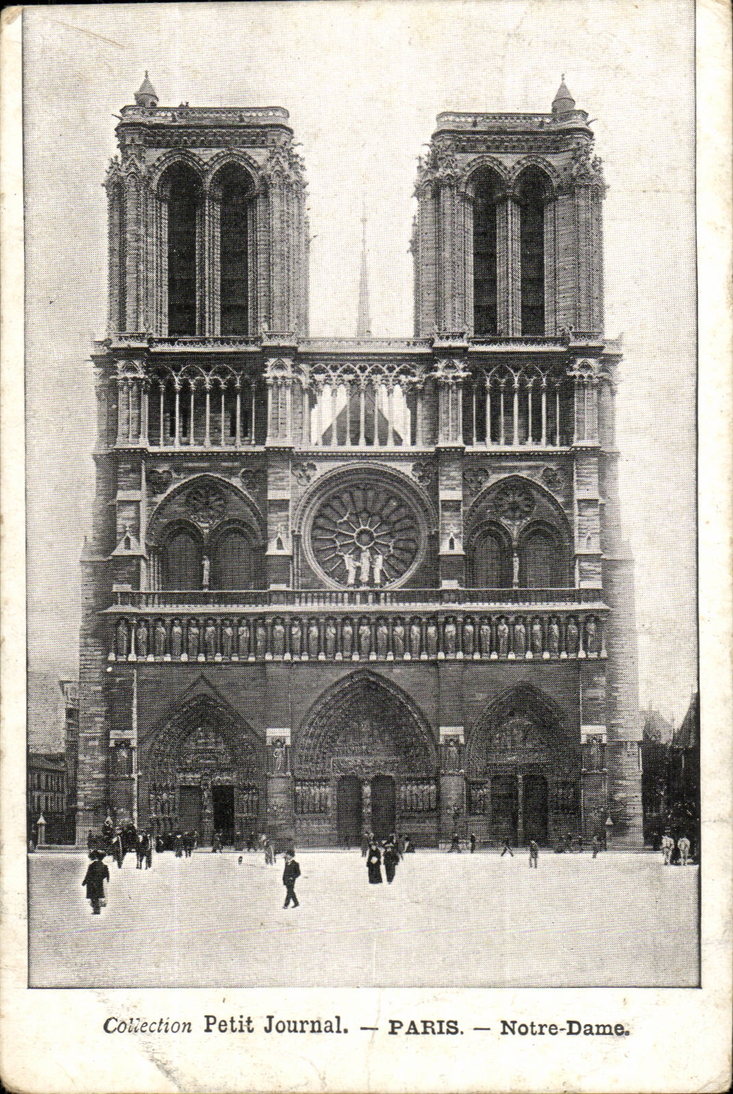 Paris CPA CAthedrale Notre DAme