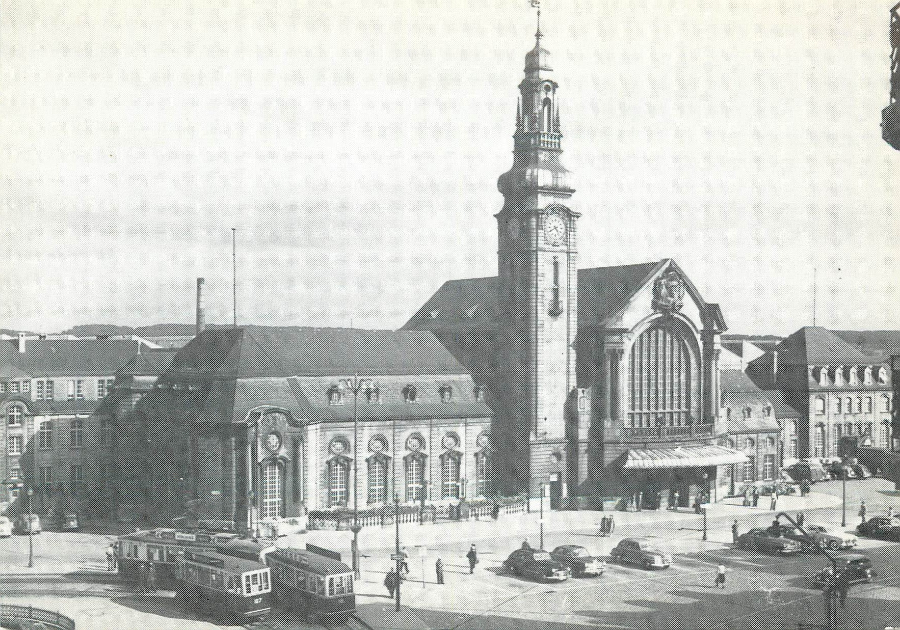 CPM TVL et Remorques Gare Luxembourg 