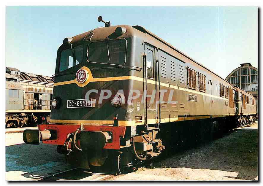 CPM Saint Denis Locomotive CC 65519 au depot de la Plaine 