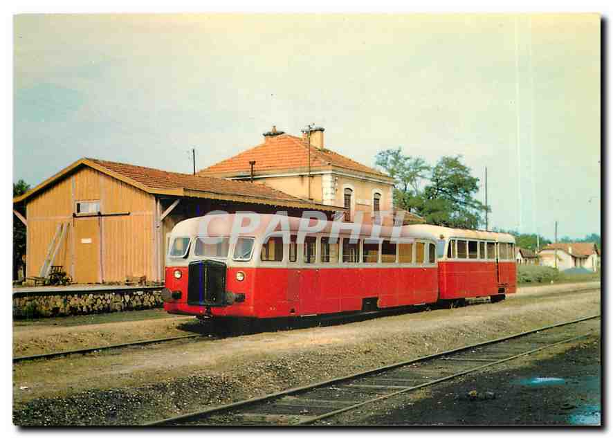 CPM Gironde Autorail de Dion Bouton Gare d'Ares 