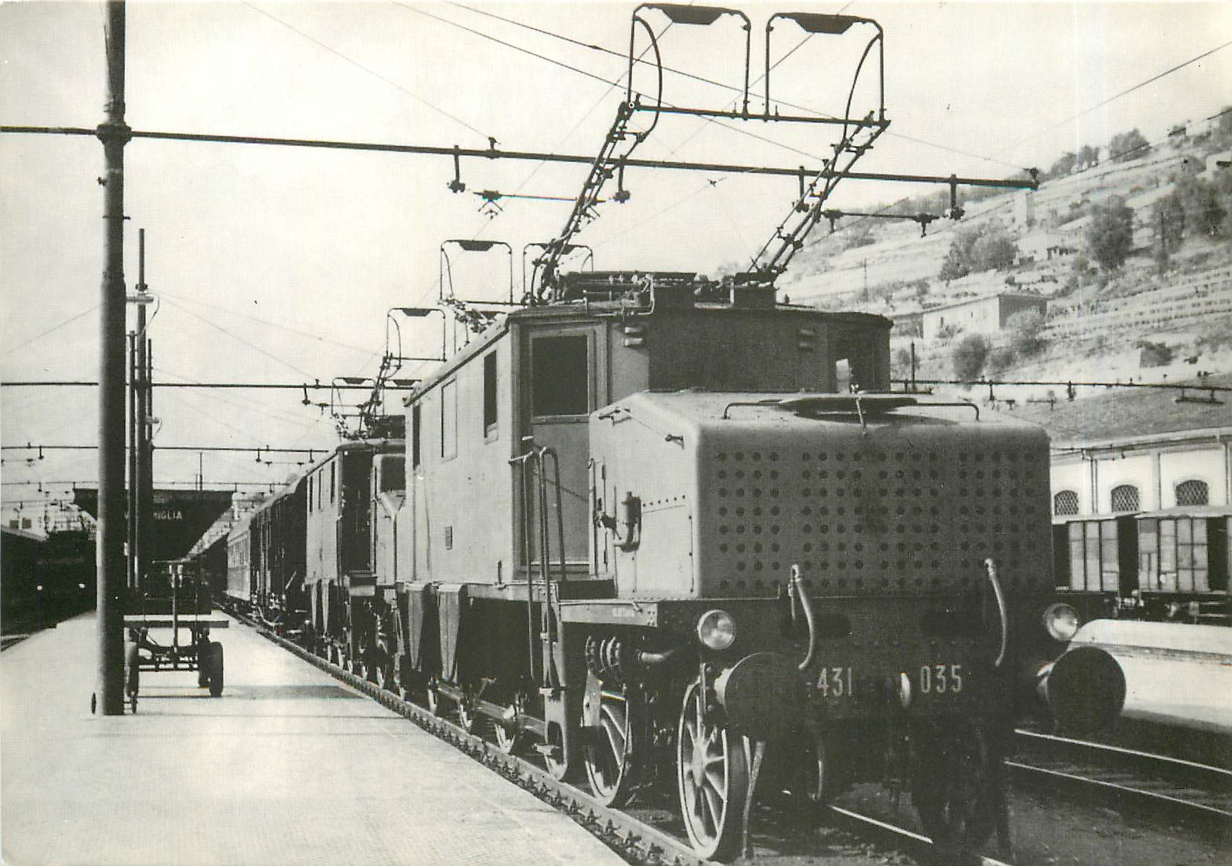 CPM Locomotiva CA Trifase FS Gr E 431 035