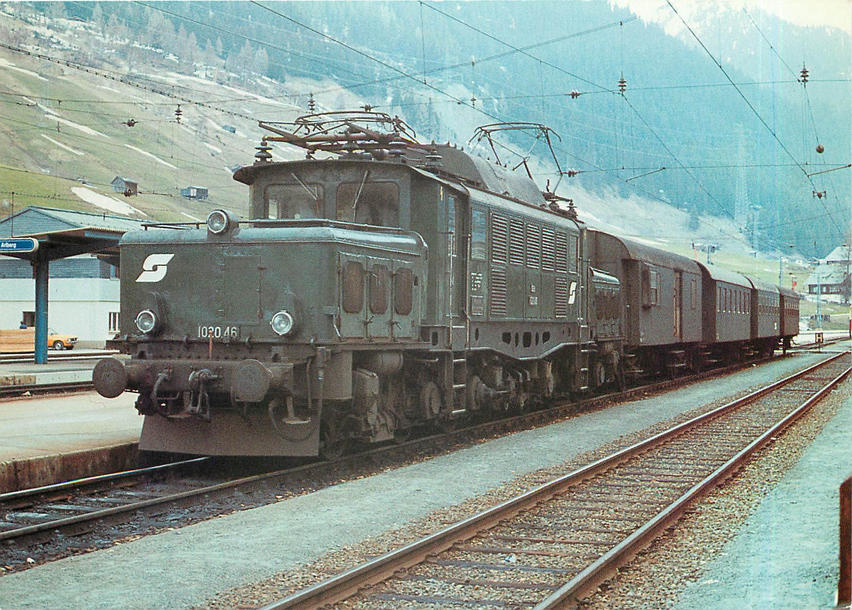 CPM La CC 1020 46 en gare de St Anton am Arlberg