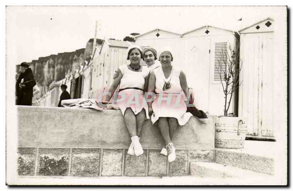 CPA Carte photo saint Valery en Caux Aout 1930 plage anness folles
