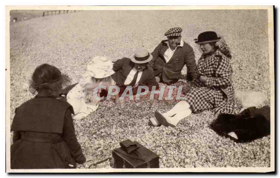 CPA Carte photo Famille plage Costume Annees folles