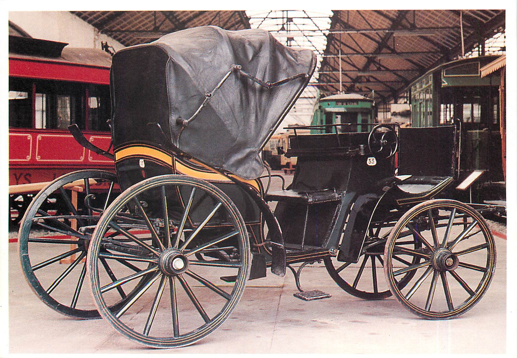 Taxi « Victoria » à traction chevaline — Fin 19e siècle — Musée des Transports en Commun du Pays de Liège