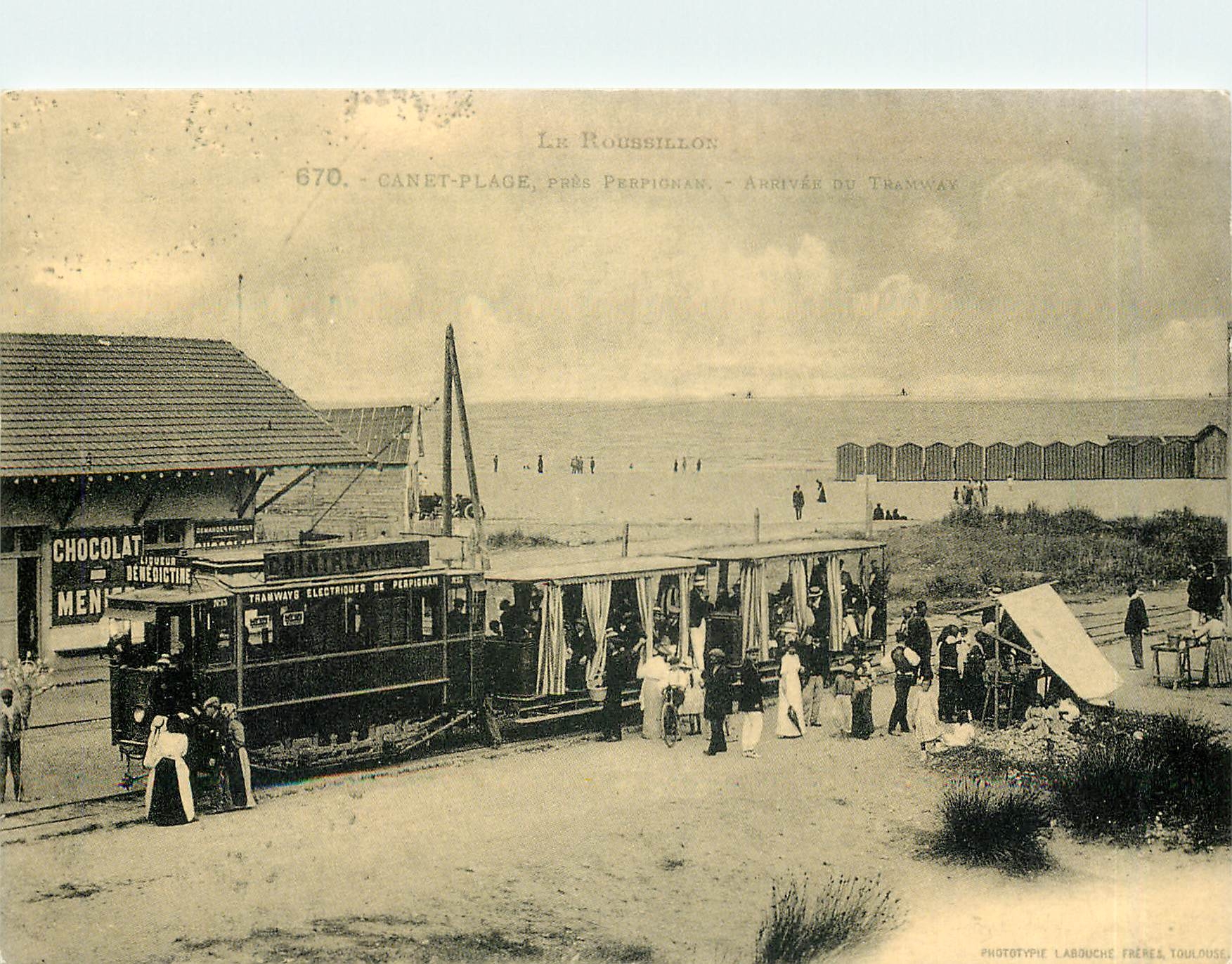 CPM Canet Plage pres Perpignan Arrivee du Tramway